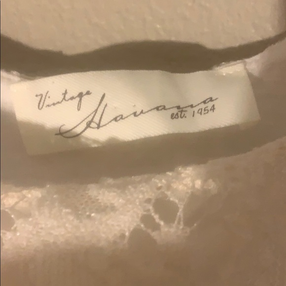 Cream “Vintage Havana” Crocheted half top - Picture 3 of 4